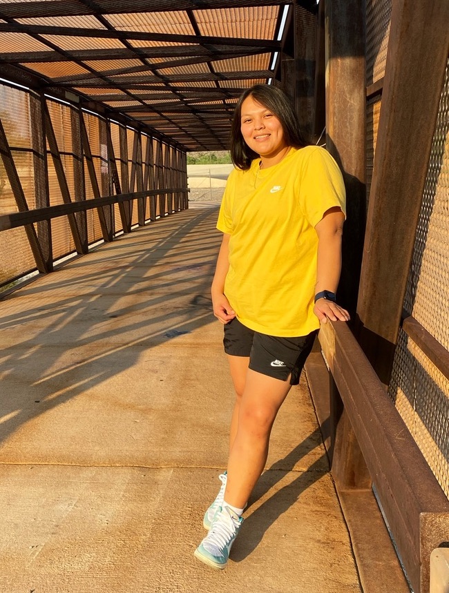 Picture of Amber standing up.